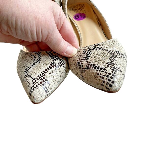 Vince Camuto D’Orsay pumps python pointy toe high heel shoes beige & black 8.5M - Picture 8 of 10